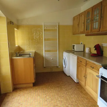 Le Presbytere De Montaigut